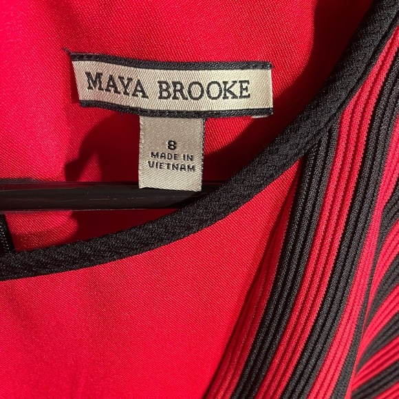Maya Brooke Red and Black Geometric Stripes Dress Size 8 - Picture 6 of 6